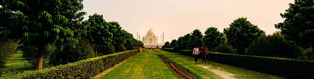 آگرا کجاست؟