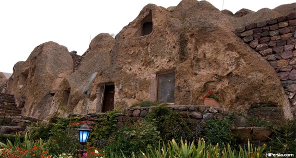 Laleh Kandovan Rock hotel-5 stars