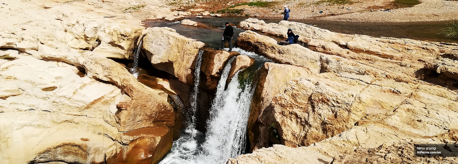 Mahoteh Waterfall