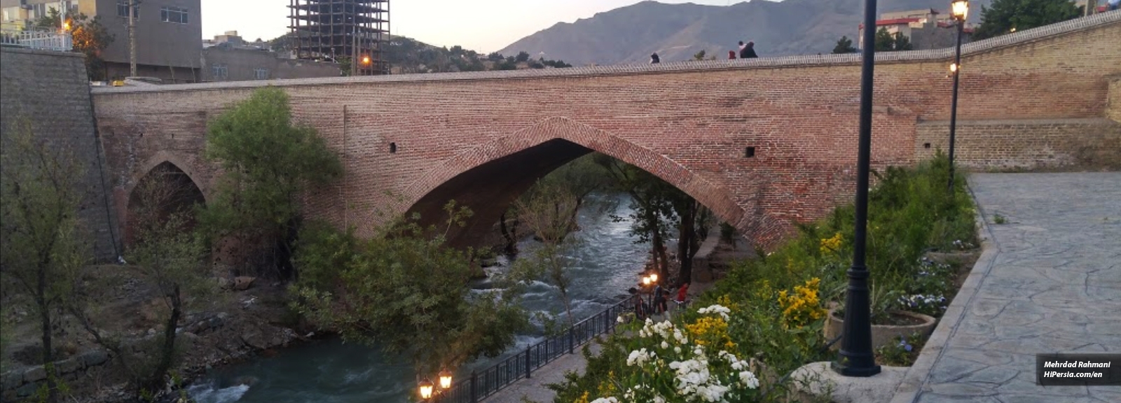 Shah Abbasi Bridge, A monument from Safavid era
