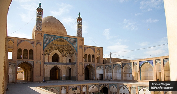 The only 5th-floor mosque in the world