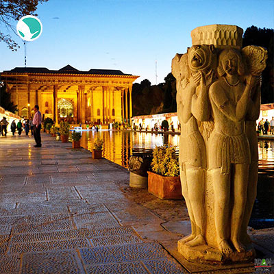 Chehel Sotoun palace