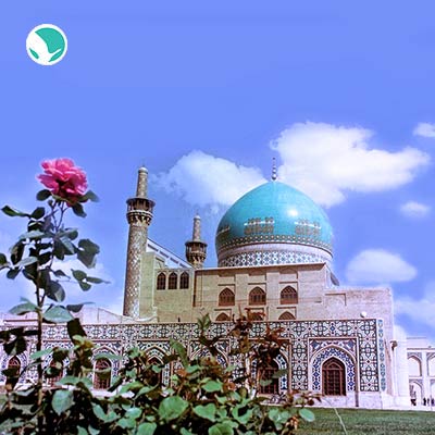 Marvelous mosque in the heart of the Holy Shrine