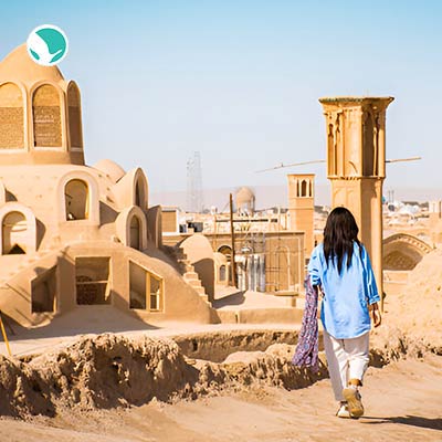 How to get Kashan from Yazd?