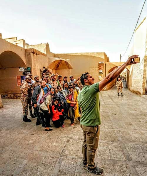 Adresse et contacts de HiPersia