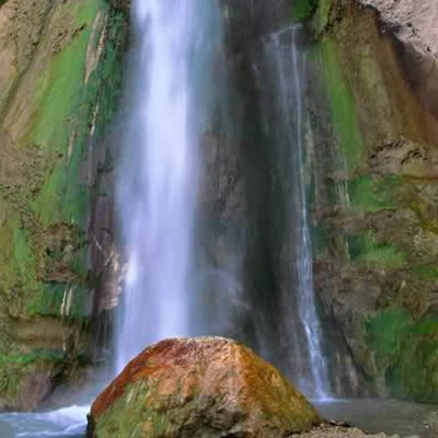 آبشار شاهان دشت کجاست؟