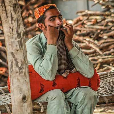 زبان مردم پاکستان چیست؟